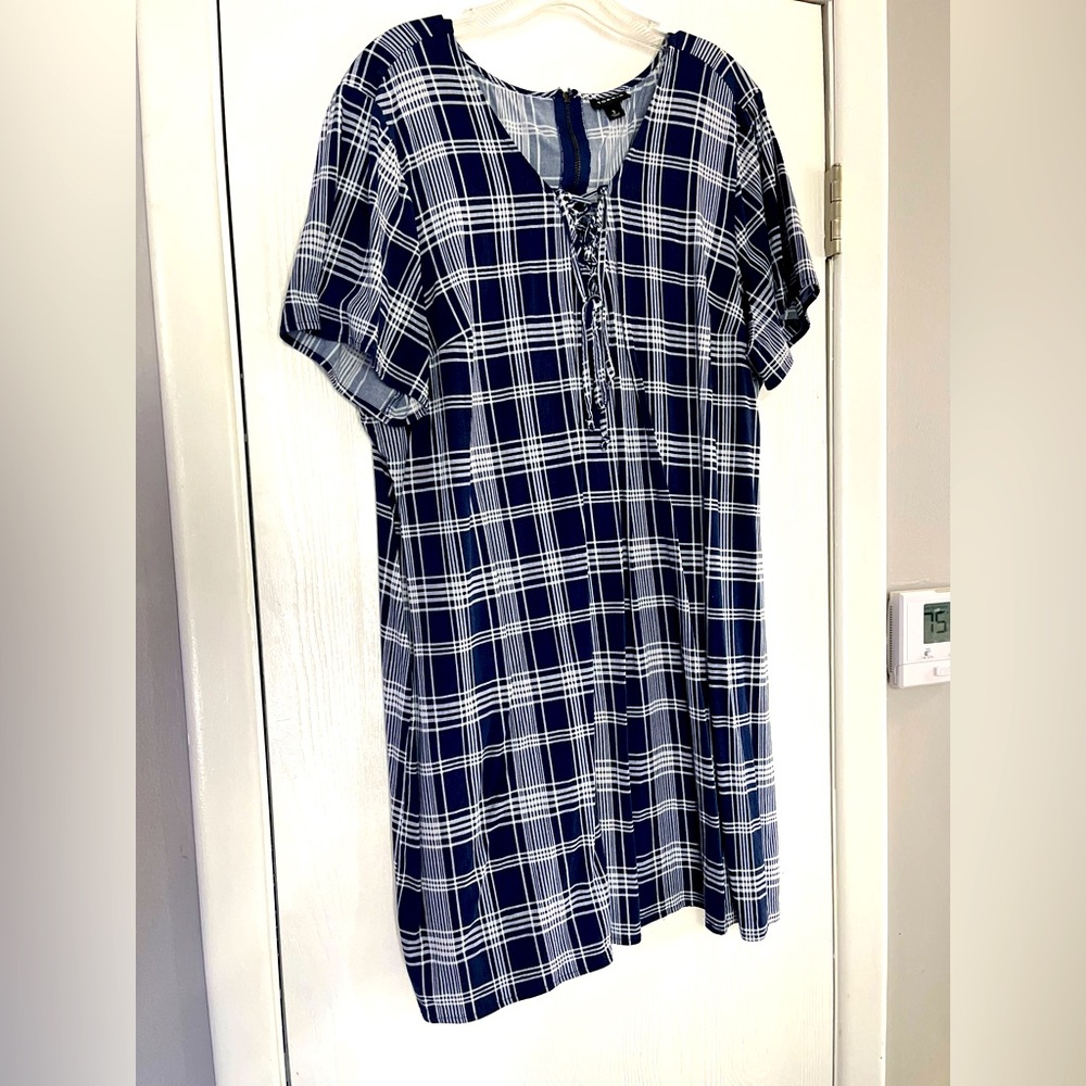Plus size blue checkered torrid dress size 3